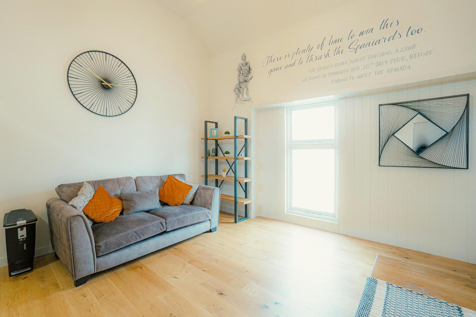 Executive Coach House On The Hoe 2 Free Parking Spaces Plymouth Bagian luar foto