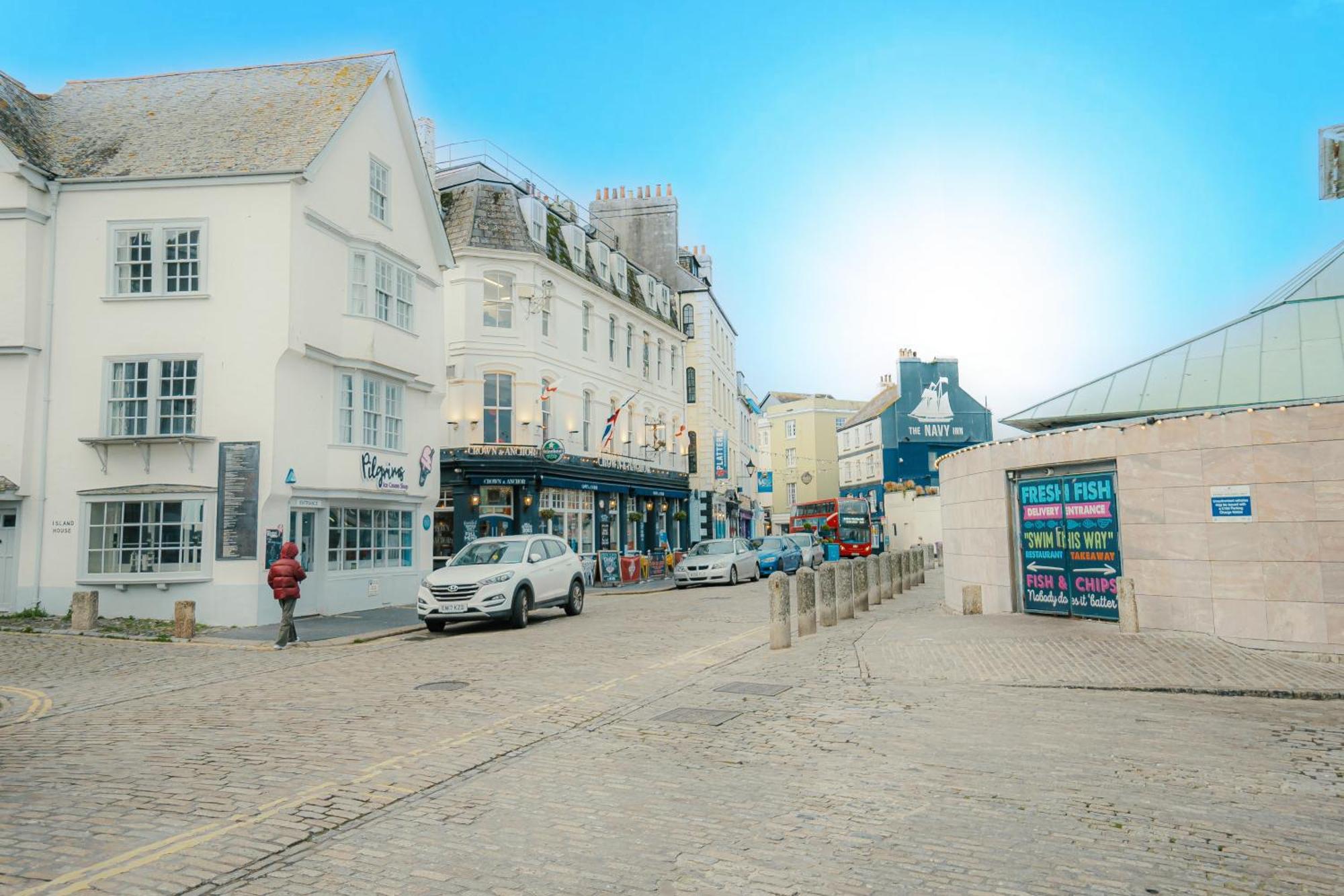 Executive Coach House On The Hoe 2 Free Parking Spaces Plymouth Bagian luar foto